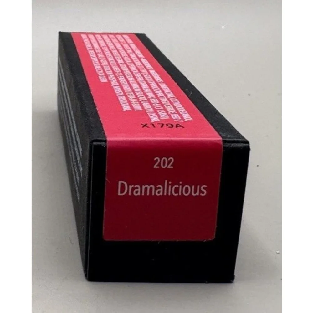 ColorStreet  DRAMALICIOUS LIPSTICK Long Wearing Finish Lipstick New!!